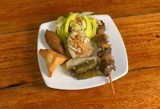 Plato Mixto Tradicional