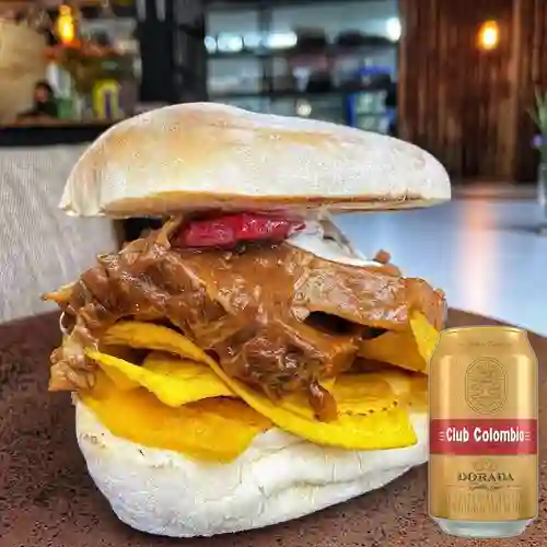 Combo Sándwich Posta Negra + Club Col. Dorada Lata 330ml