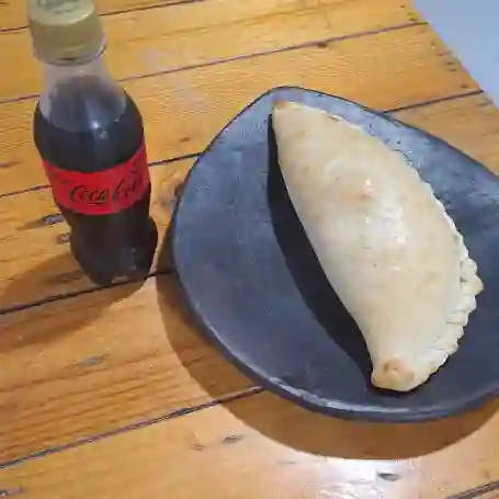 Calzone + Gaseosa
