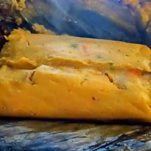 Tamal Antioqueño Costilla Cerdo y Tocino