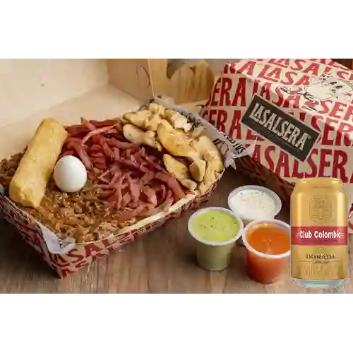 Combo Salchipapas La Salsera + Club Col. Dorada Lata 330ml