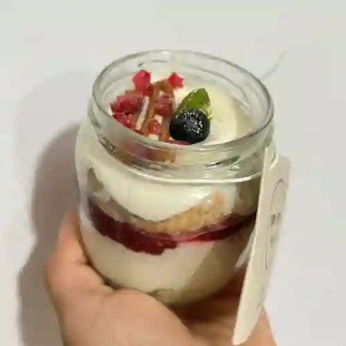 Cuchareable de Tres Leches Frutos Rojos