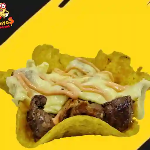 Canasta de pollo y carne