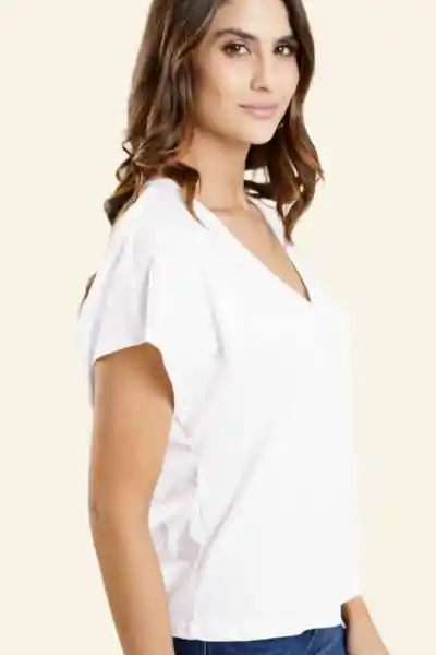 Camiseta Escote en V Color Blanco Talla XS Ragged