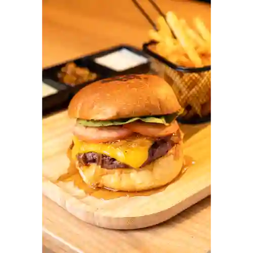 Classic Cheeseburger