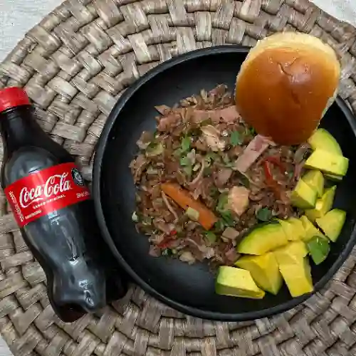 Combo Arroz Oriental + Bebida