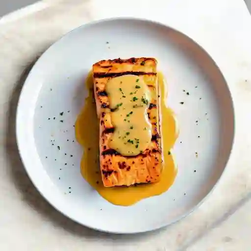 Filete De Salmon Fresco A La Parrilla