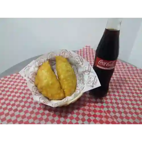 2 Empanadas + Coca Cola