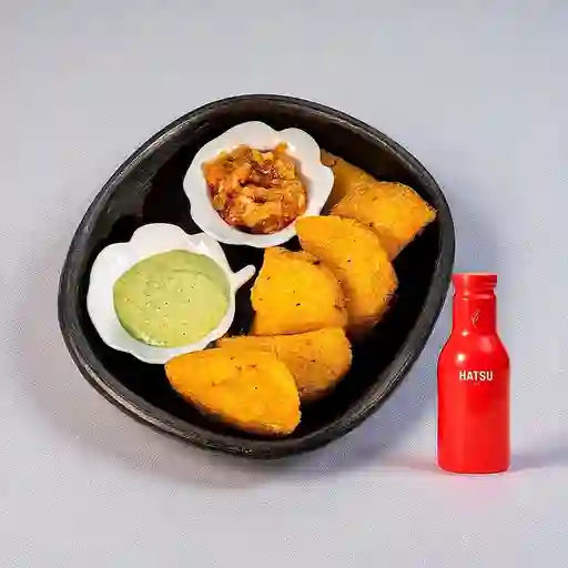 Bocadito de Empanadas (6 Unidades) + Hatsu Rojo 400ml