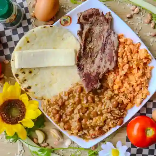 Desayuno D'l otro Nieto