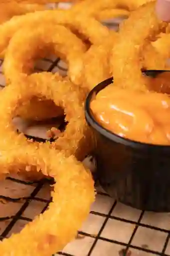 Aros de Cebolla con Salsa de la Casa