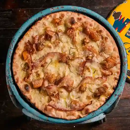 Pizza carbonara especial