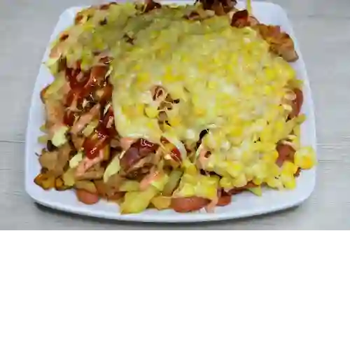 Salchipapa de la Casa