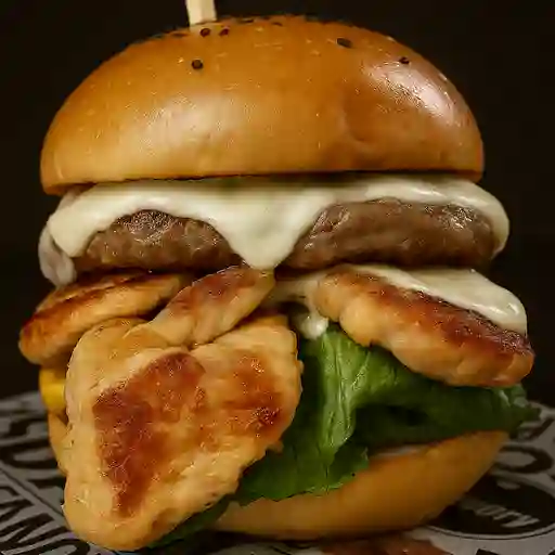 Hamburguesa la pupi con sisben