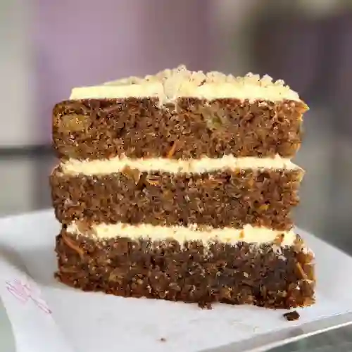Torta Zanahoria, Piña y Nueces, Porción