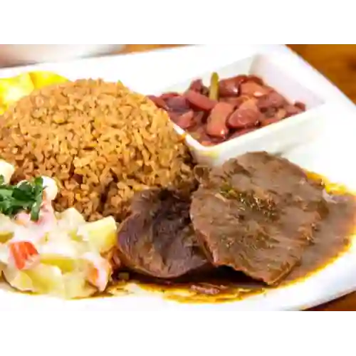 Lengua en Salsa