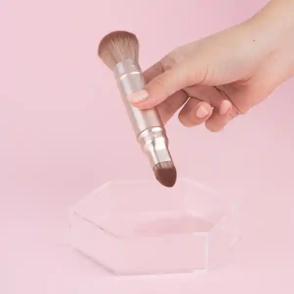 Brocha Maquillaje Retráctil de Doble Punta Serie Dorada Miniso