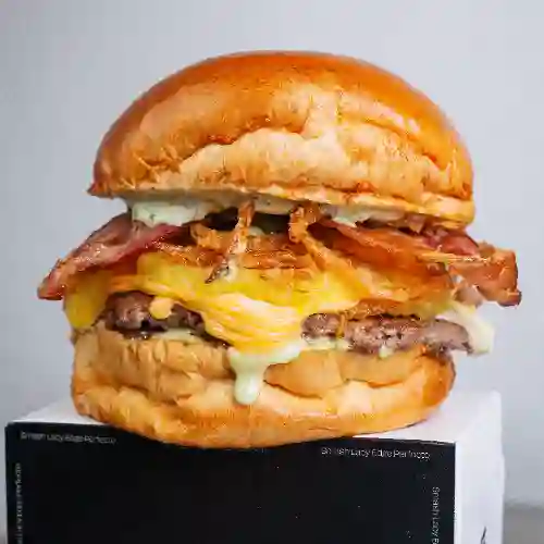 John Doe + Papas + Cocacola