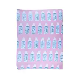 Cobija Con Estampado Botellas de Leche Miniso