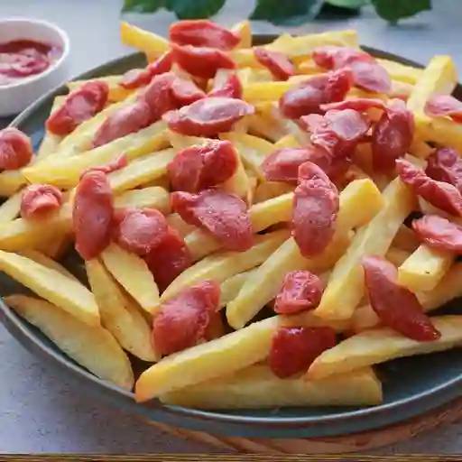 La salchipapa