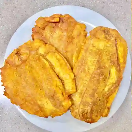Porcion de patacones maduros
