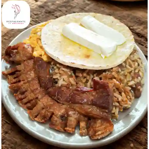 Calentado con Chicharrón