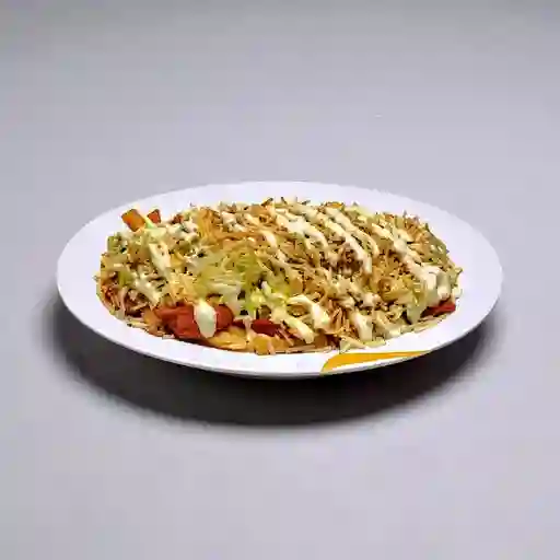 Salchipapa con Carne