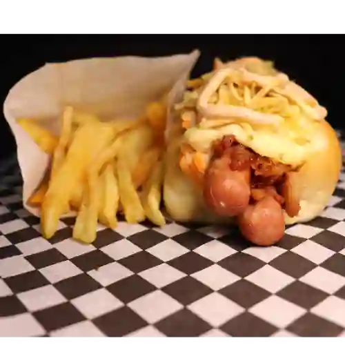 Perro Doble + Papas Fritas