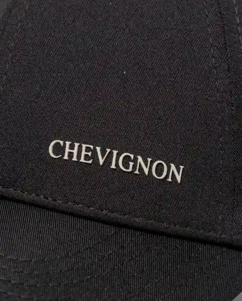 Gorra Iconic Negro Sombrío Ultraoscuro M Chevignon