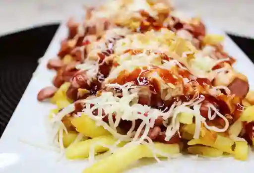 Salchipapa de Res