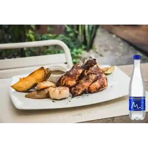 Combo Pollo Al Horno + Manantial Sin Gas 600ML