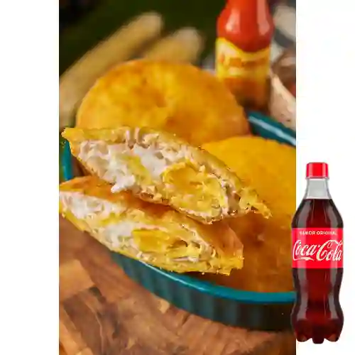 Combo Empanada de Huevo + Coca Cola Original 600ML