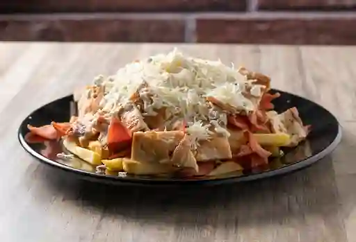 Salchipapas salchipollo