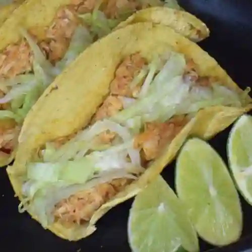 Taco de Tinga de Pollo