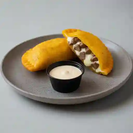 Arepa de Huevo de Chicharrón