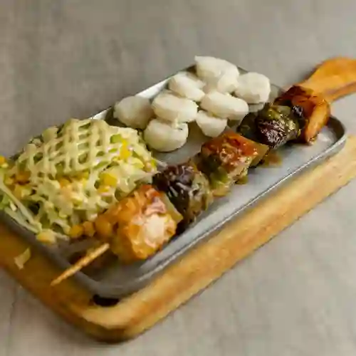 Chuzo Entero Carne y Pollo