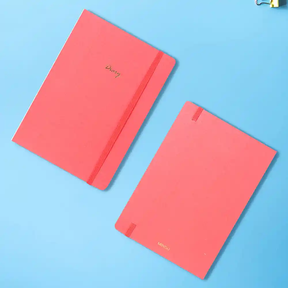 Cuaderno Estampado con Plan Mensual Rojo Miniso