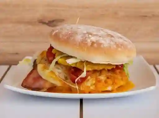 Hamburguesa Típica