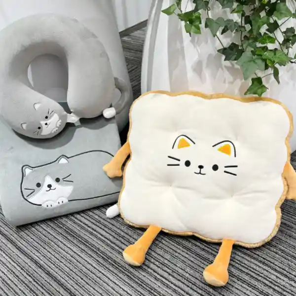 Almohada Para Viaje Viscoelastica Gato Serie Miniso