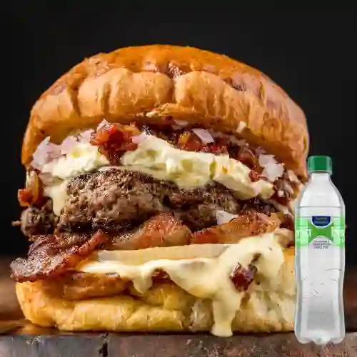Combo Borondo Burger Máster + Brisa con Gas 600ML