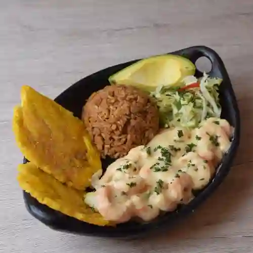 Filete en Crema de Camarones
