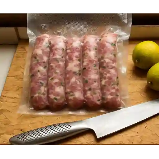 Chorizos crudos empacados al vacio