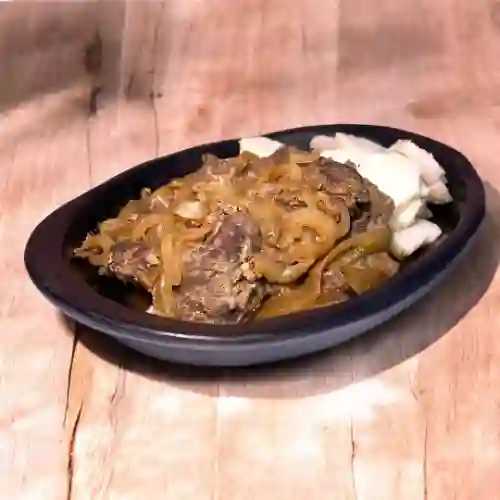 Higado Encebollado