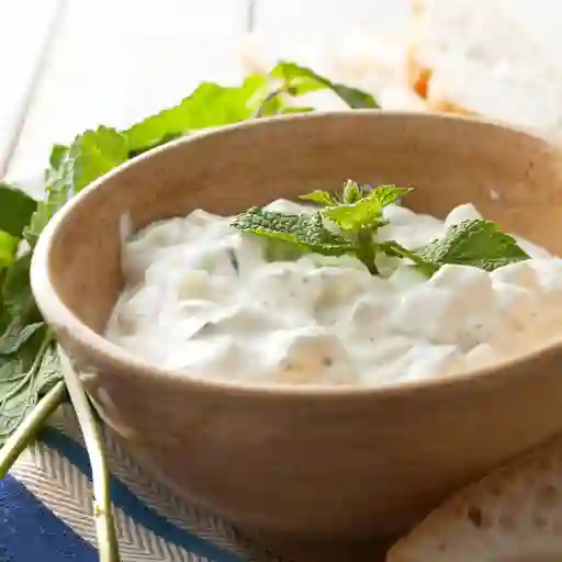 Sopa de Yogurt con Carne