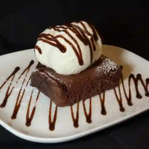 Brownie con Helado