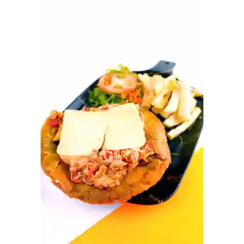 Patacón con Pollo