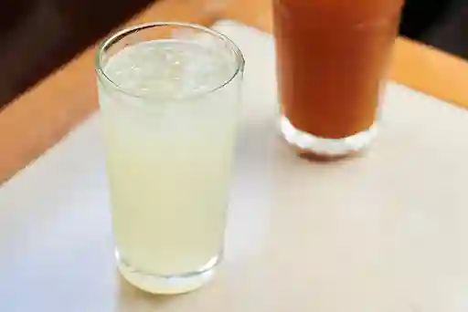 Limonada Natural