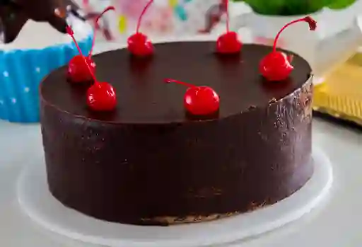 Torta Húmeda de Chocolate Media Libra