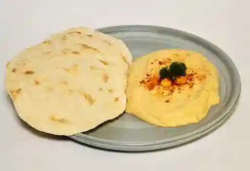 Hummus y Pan Árabe