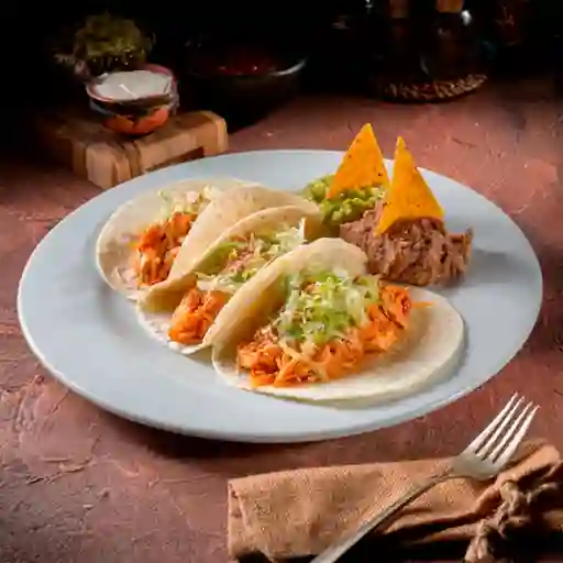 Tacos Mexicanos Suaves de Pollo